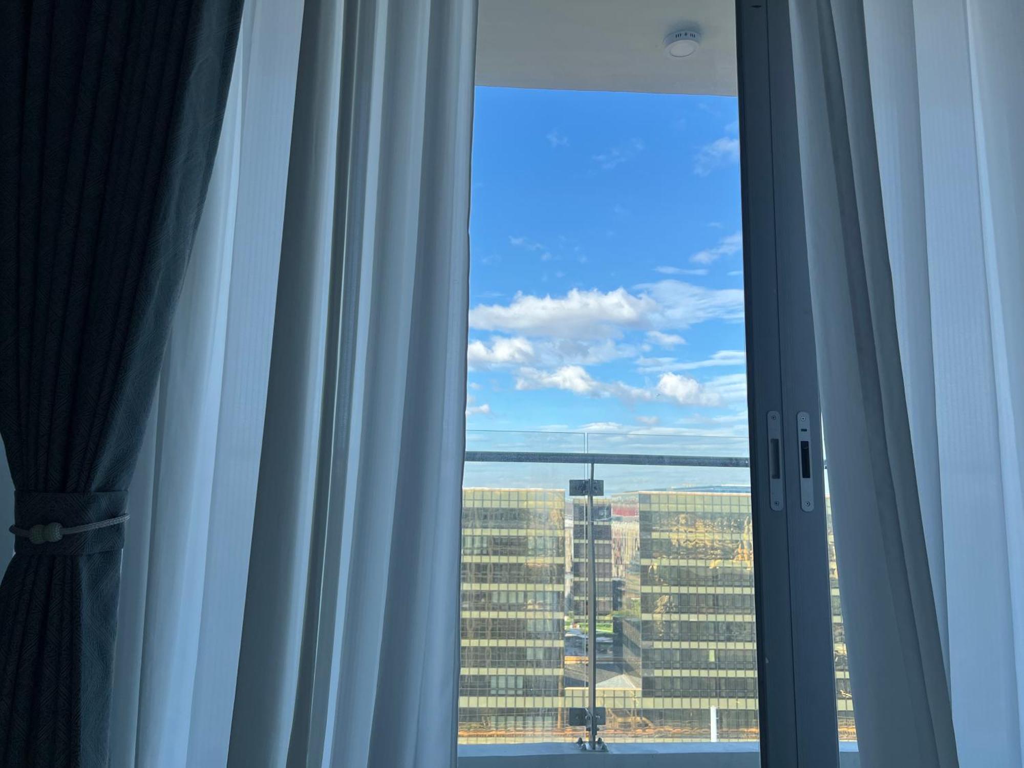 Luxurious European Style Penthouse Modern Apart Ment Cross City Of Dreams Okada Solaire Moa Airport Manila Zewnętrze zdjęcie